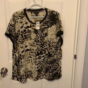 Leopard print top